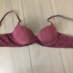 Arie Harper Bra size: 36B